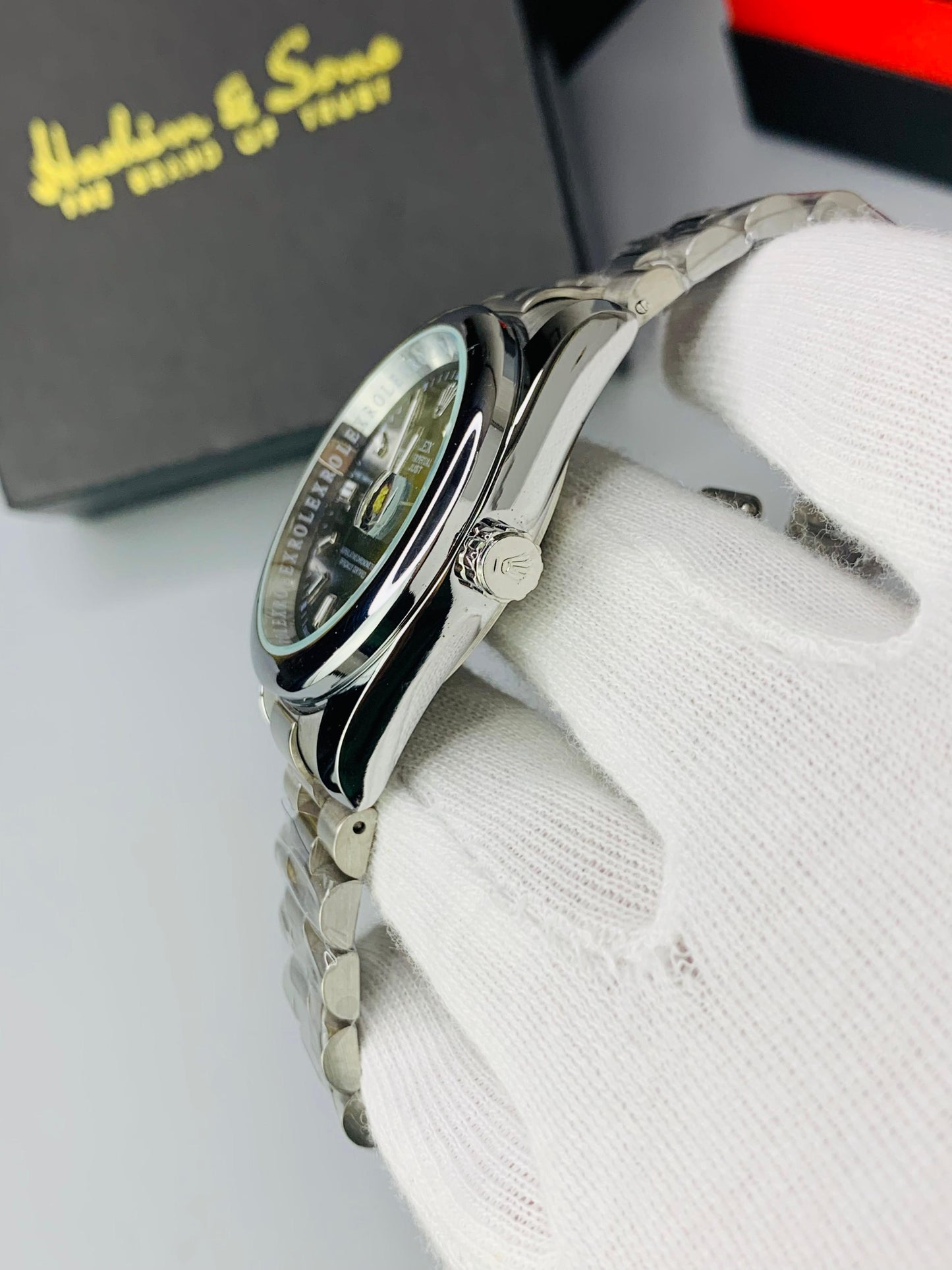 Oyster Model With Day & Date Adjustment ( Silver Black )