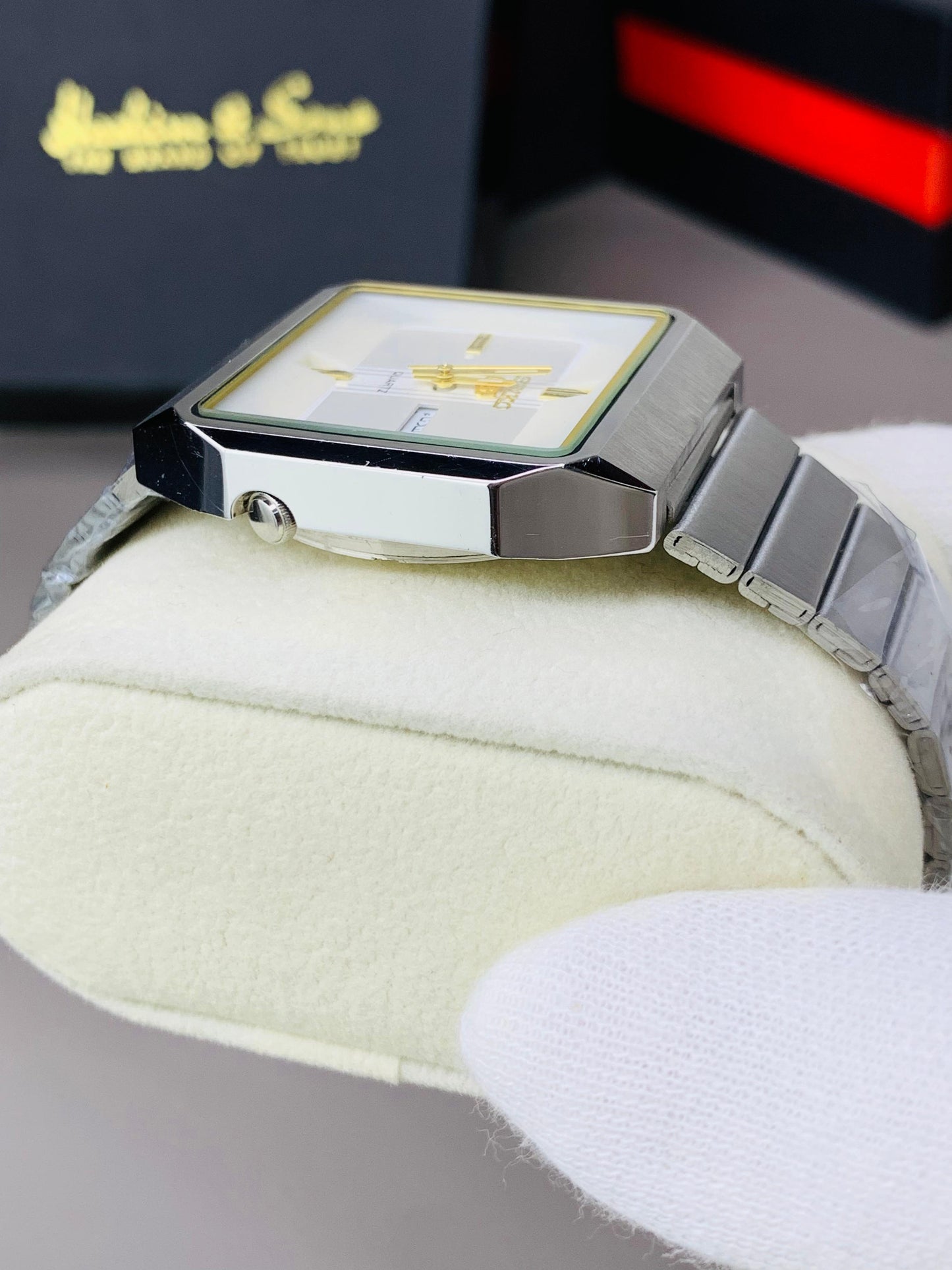 Siko 5 Date Adjustment Watch White