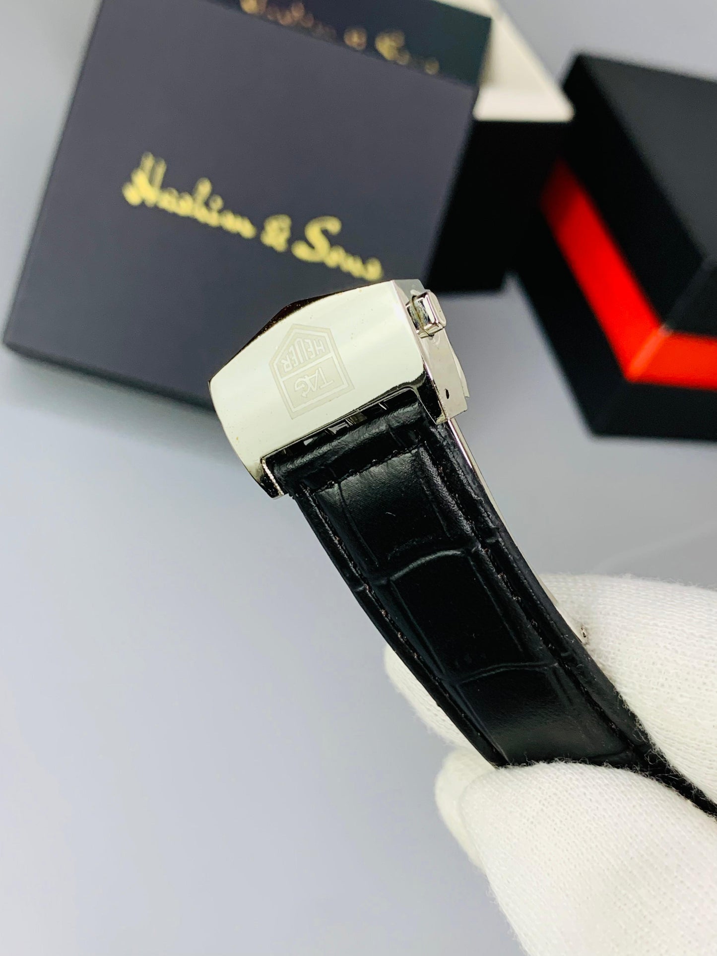 New Tag Model With Day & Date – QuartZ