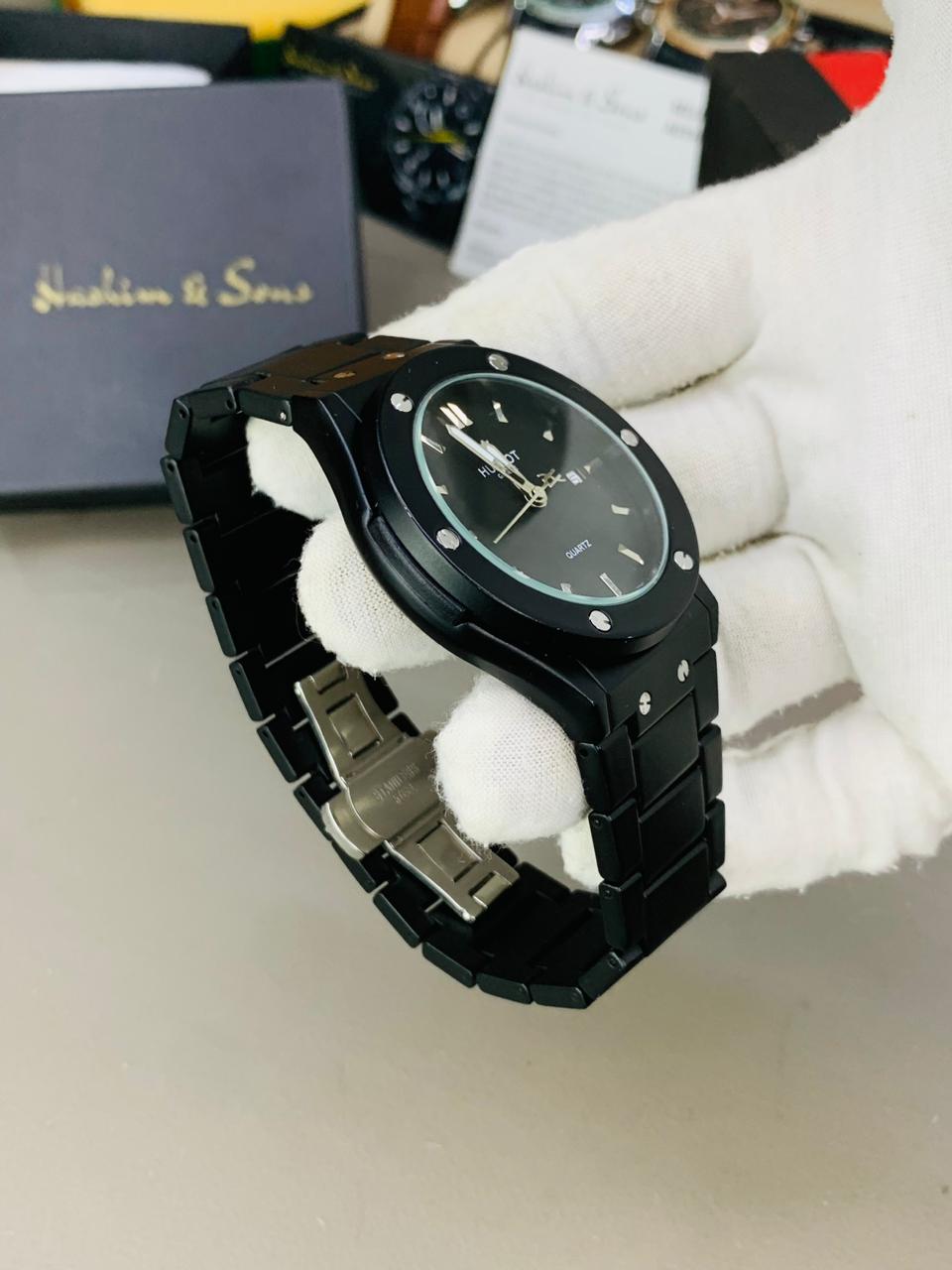 .HB Chain Matte Black