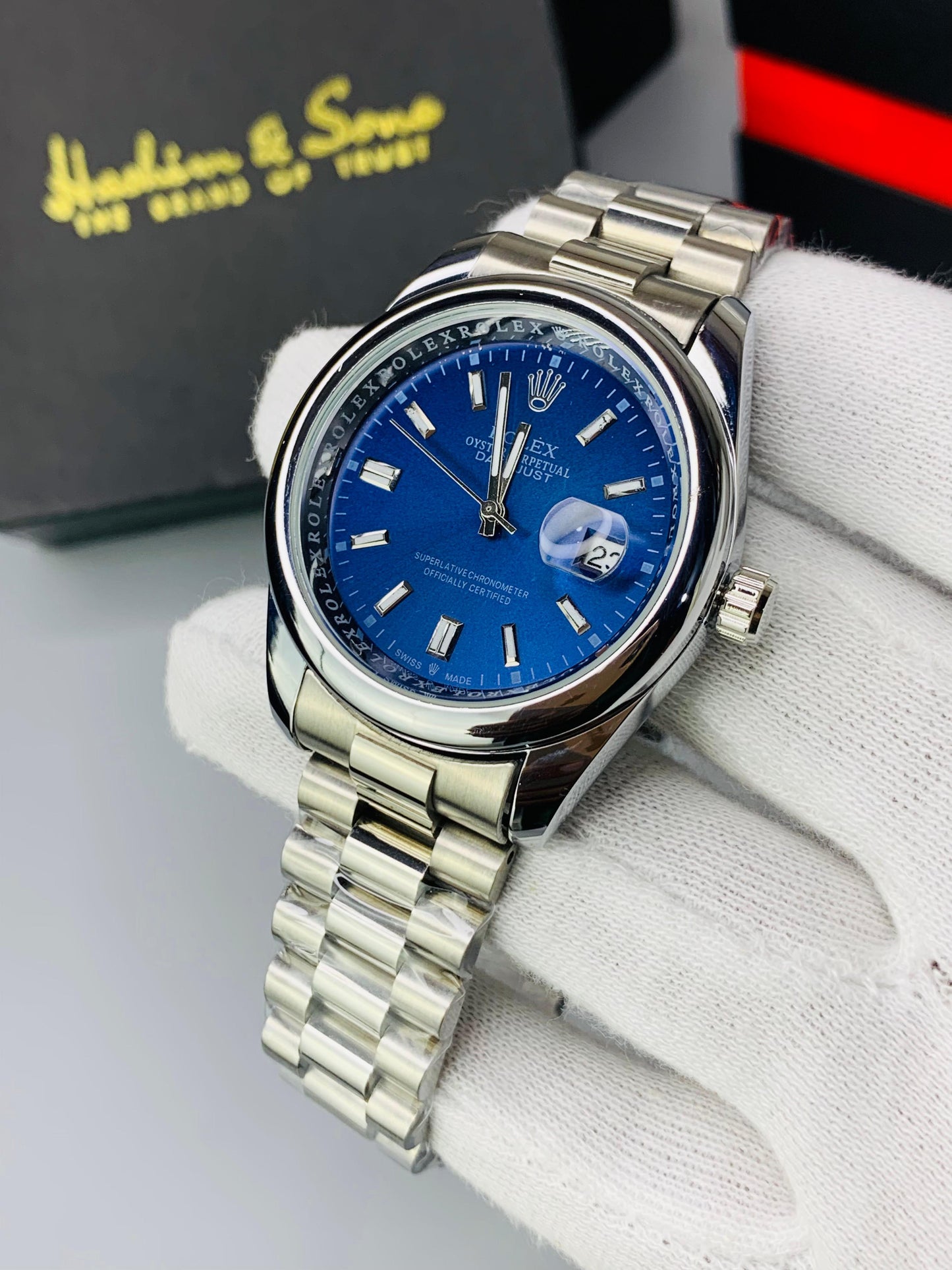 Oyster Model With Date Adjustment ( Silver Blue )