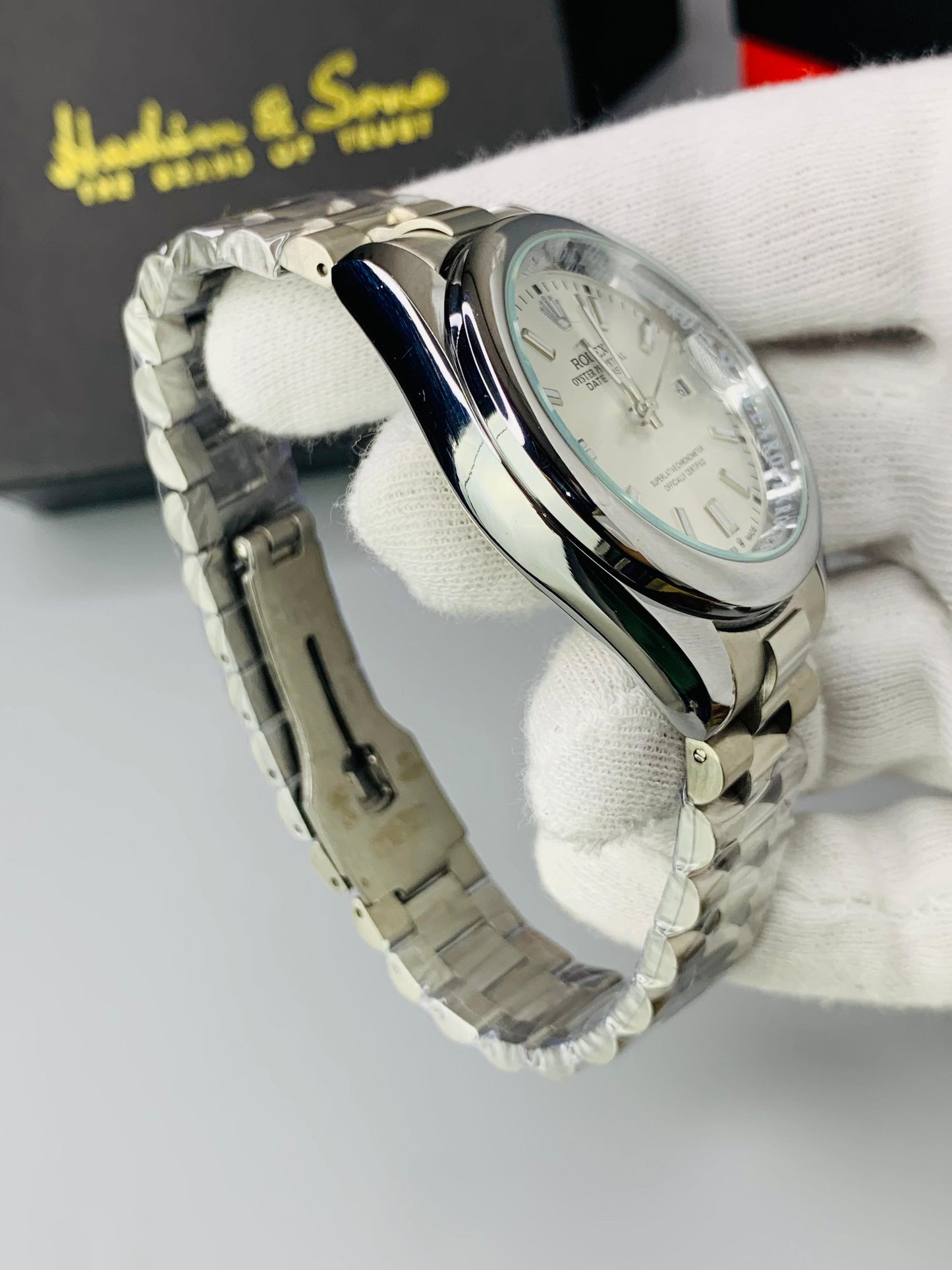Oyster Model With Day & Date Adjustment ( Silver )